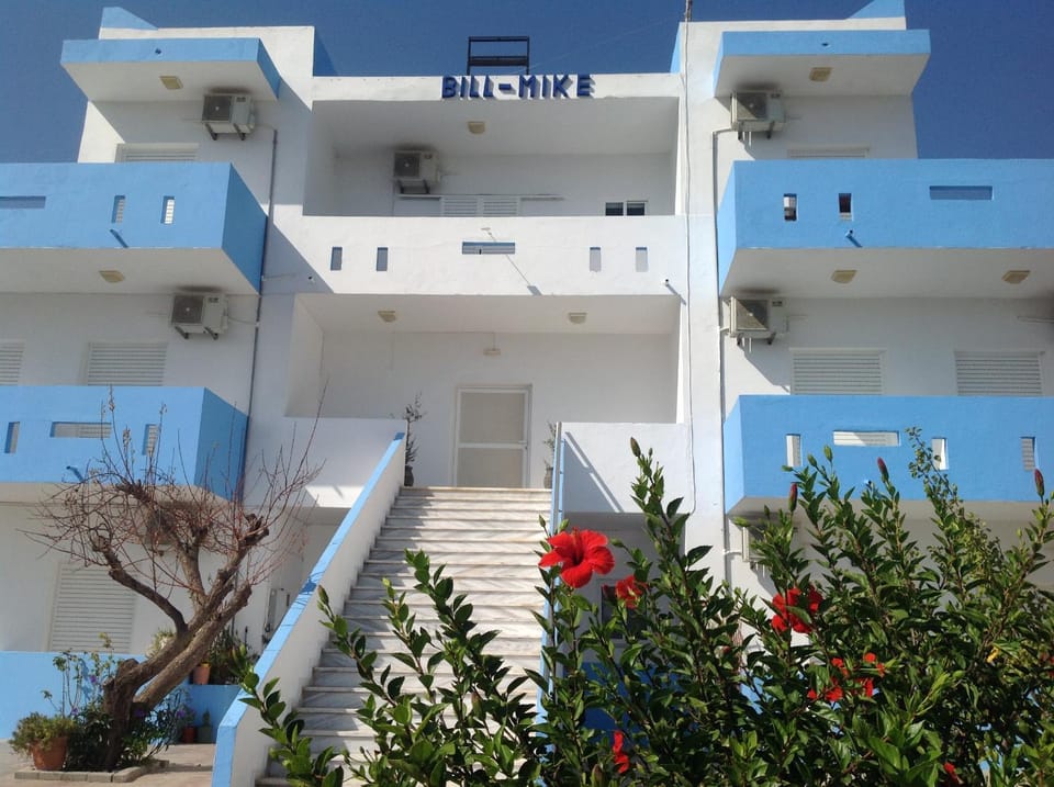 Bill & Mike Apartment hotel in Kos, Greece