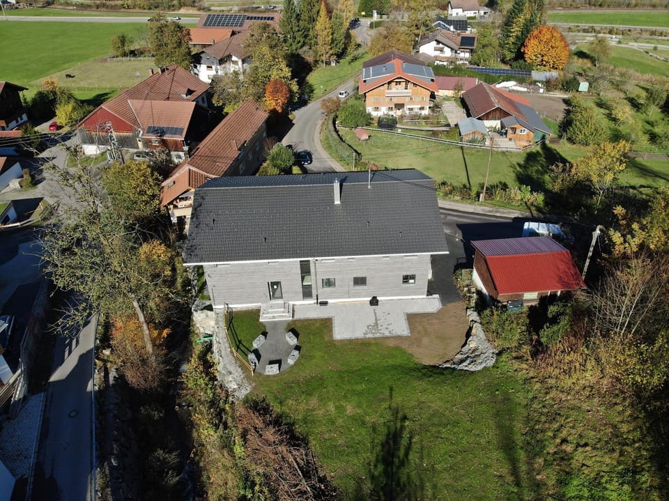 Property building, Neighbourhood, Bird's eye view