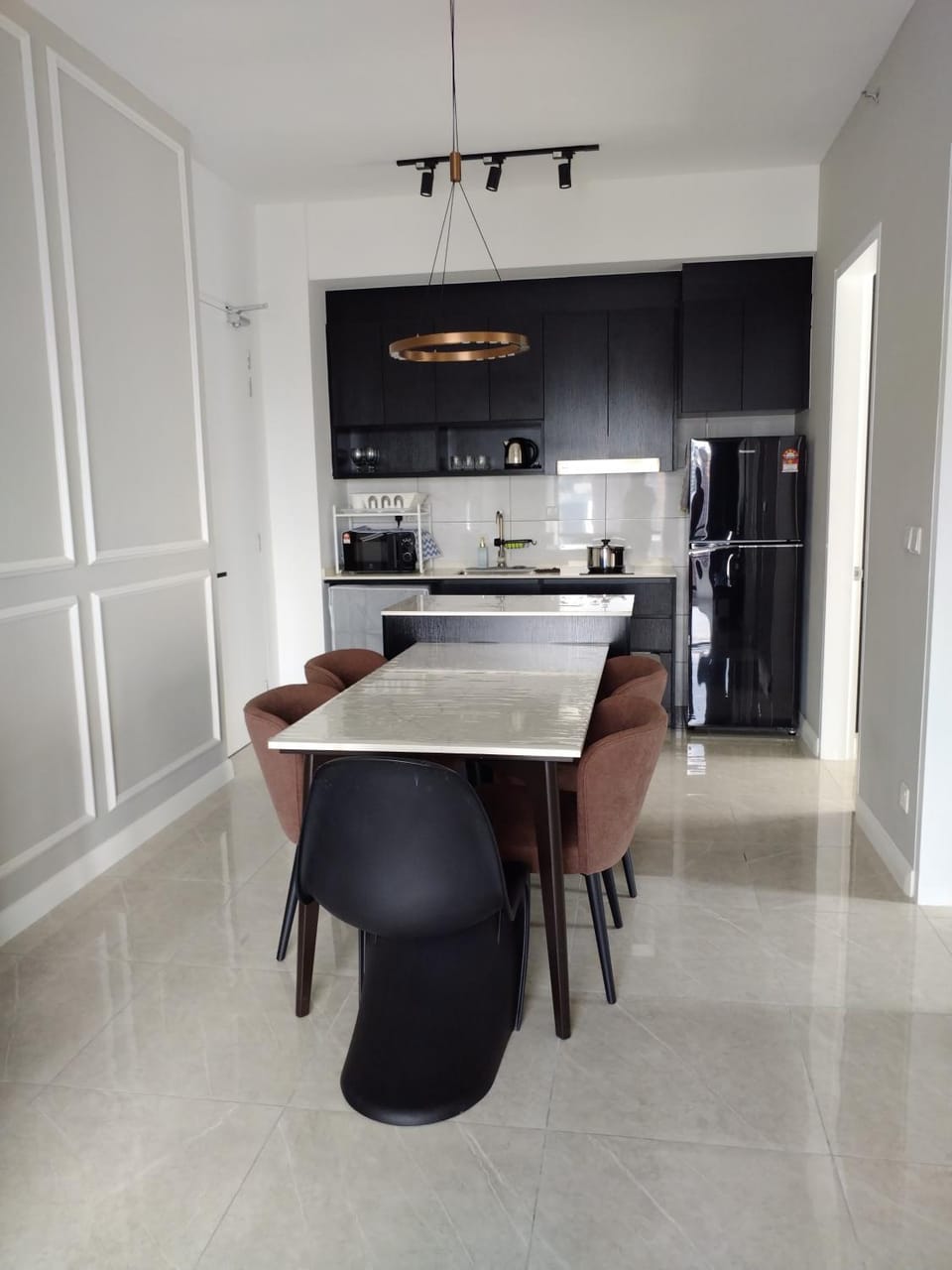 Coffee/tea facilities, Kitchen or kitchenette, Dining area
