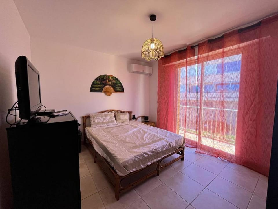 Chau Apartment in Occitanie