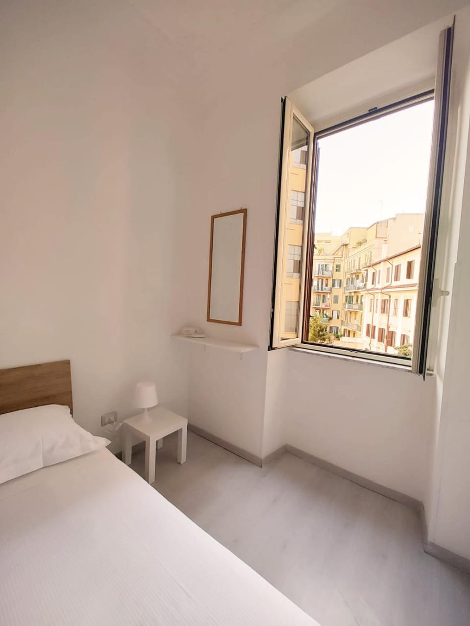 Bed, View (from property/room), Photo of the whole room, Bedroom