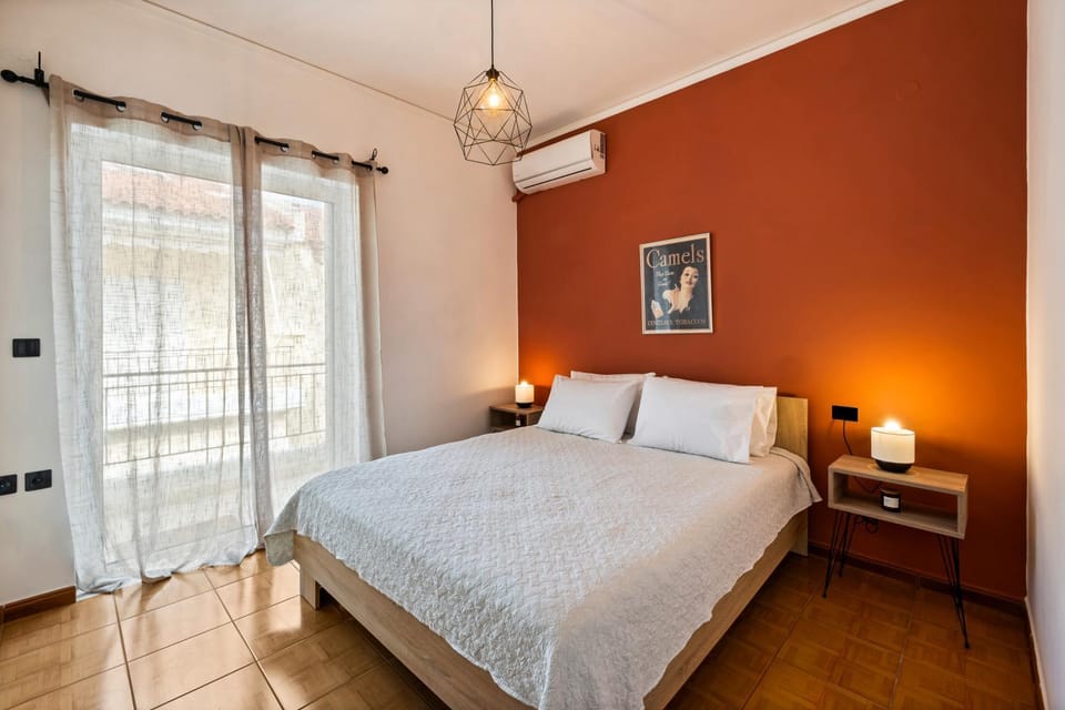 Bed, Bedroom, air conditioner