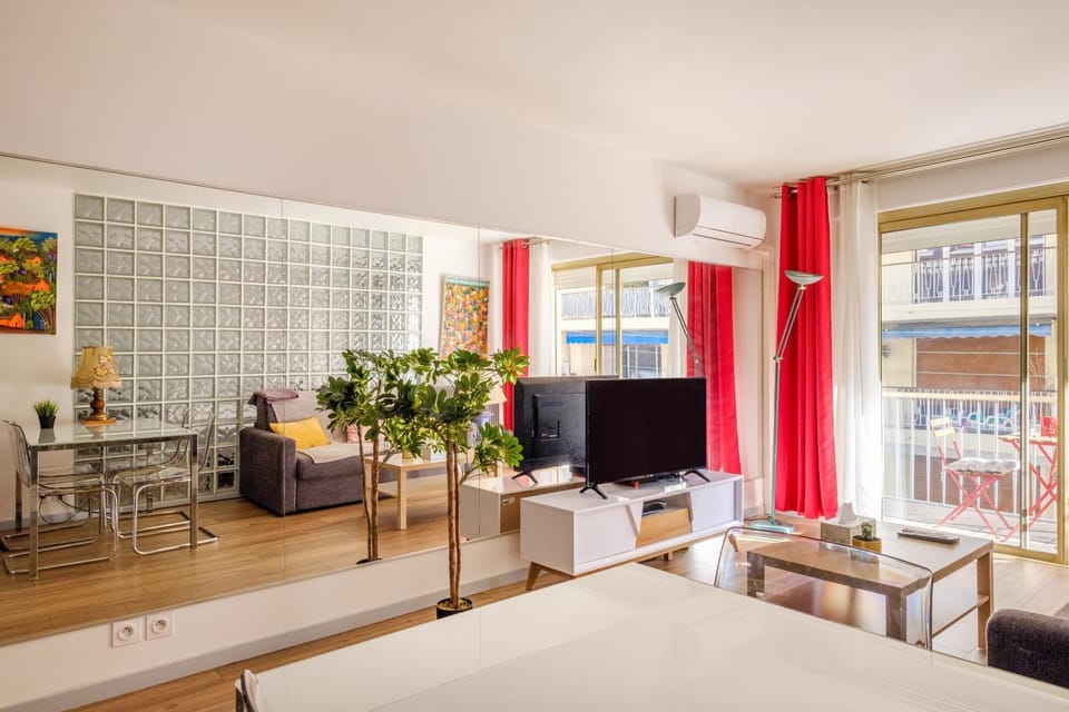 Property building, Living room