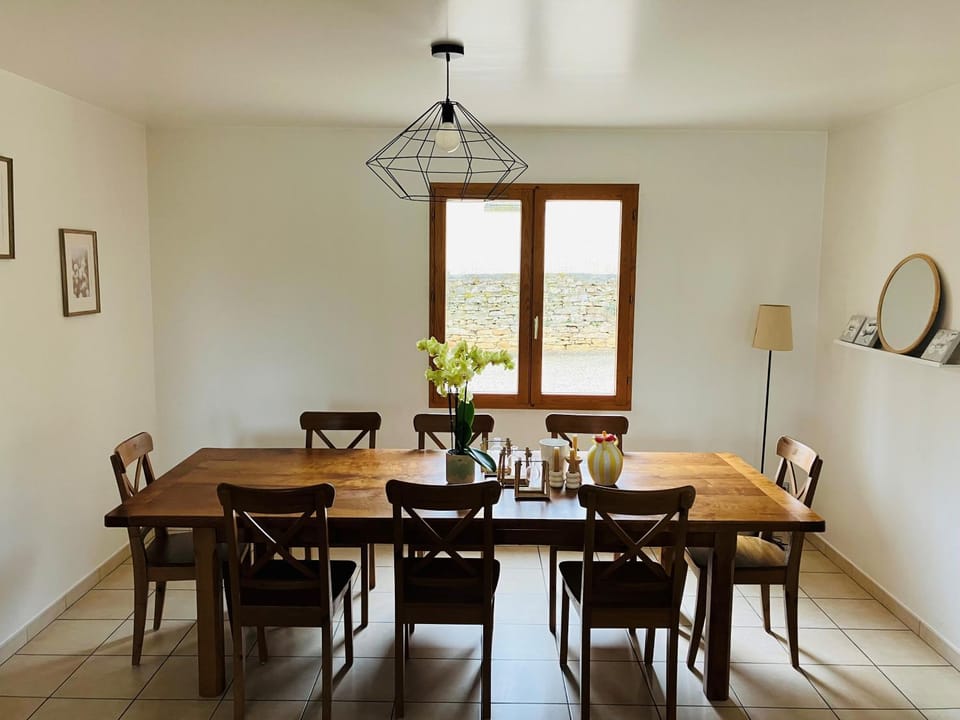 Havre de paix proche CNPE Bugey Villa in Auvergne-Rhône-Alpes