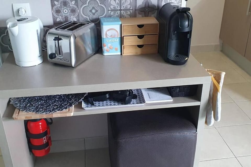 Coffee/tea facilities