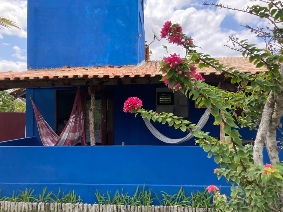 Property building, Garden, Balcony/Terrace