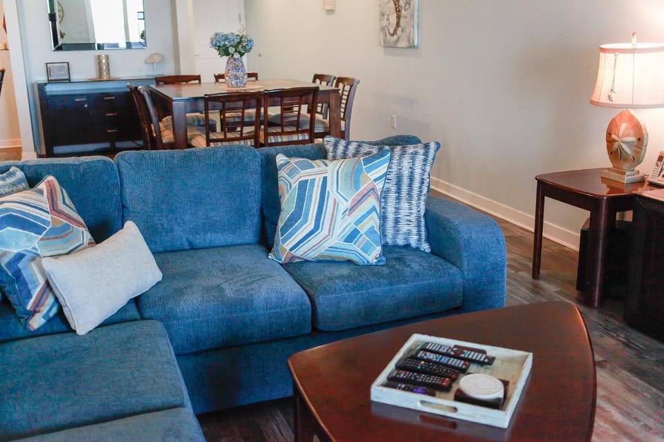 Sojourn Dune it Right Sleeps 8 Great Views House in Sandbridge