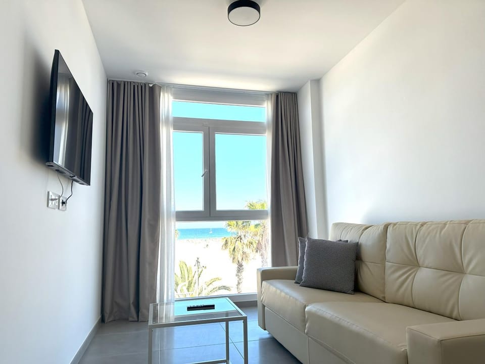 TV and multimedia, Living room, Sea view