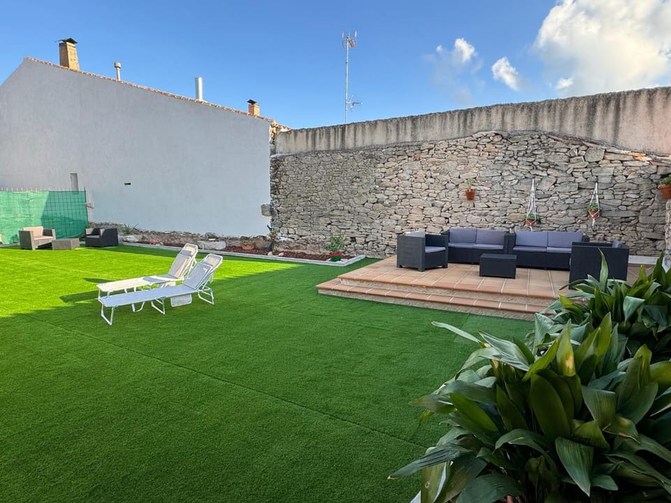 Garden, sunbed