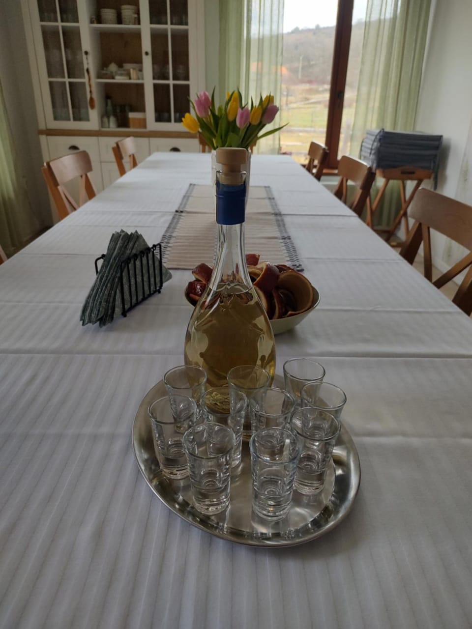 Food and drinks, Dining area, Food, Drinks
