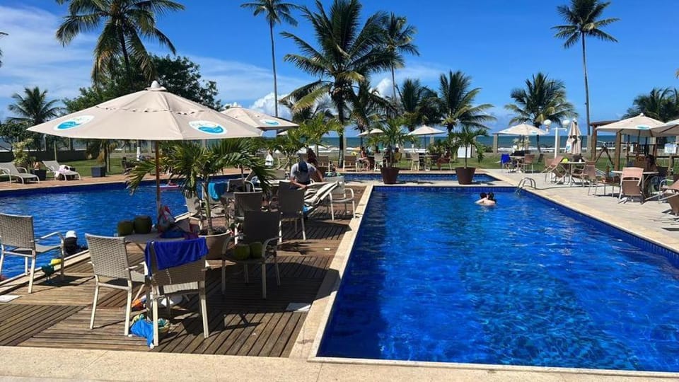 Pé na Areia e Vista ao Mar em Águas de Olivença Privê House in State of Bahia