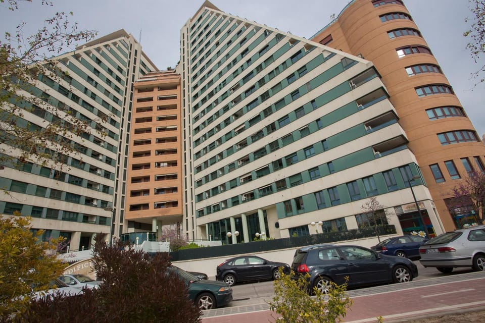Property building, City view, Location