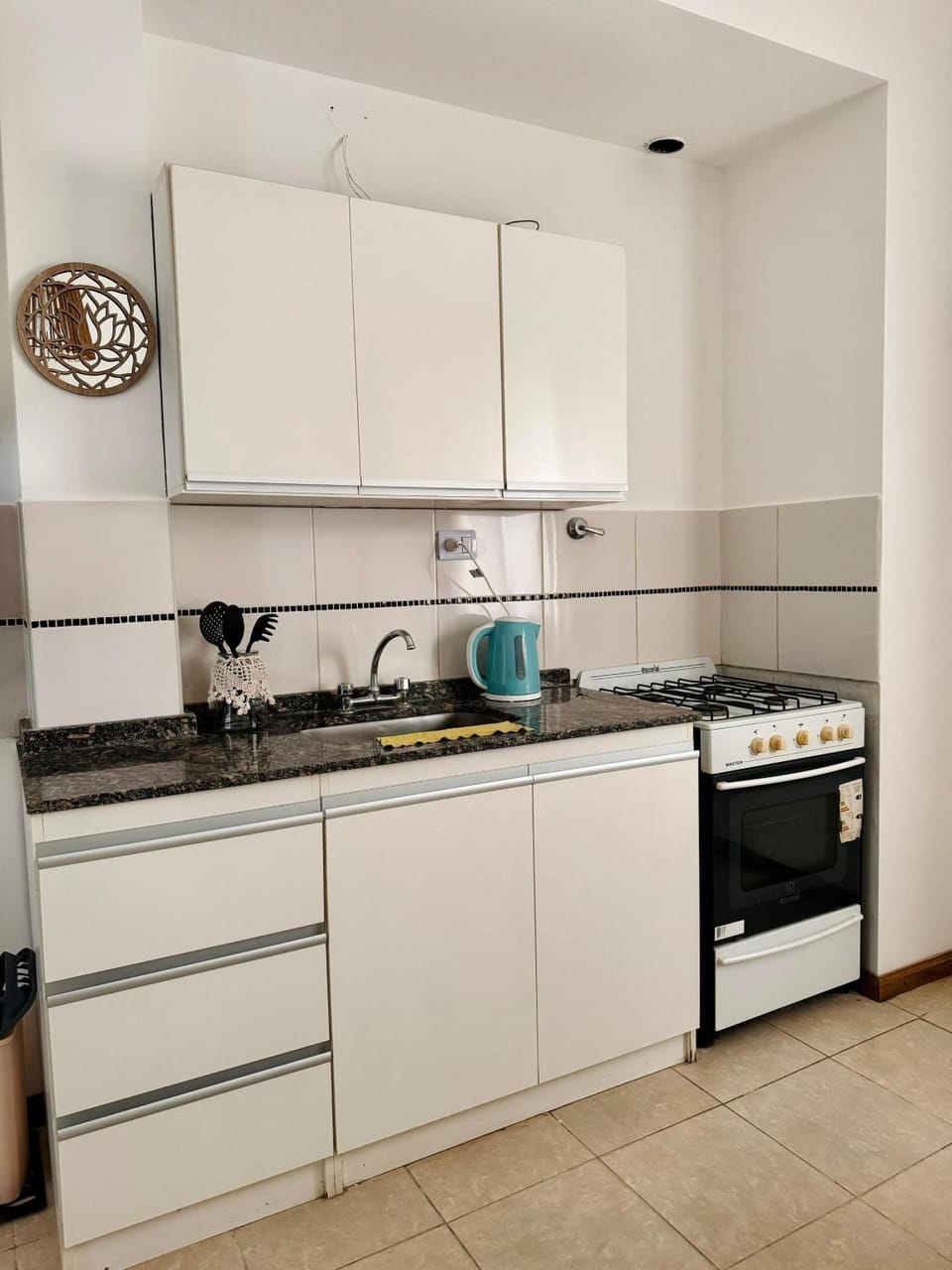 Kitchen or kitchenette, minibar, pet friendly, stove