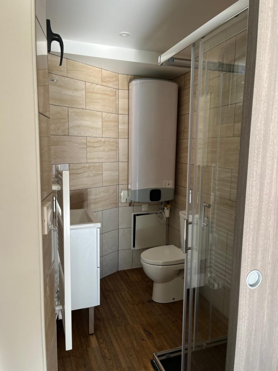 Shower, Toilet, Bathroom