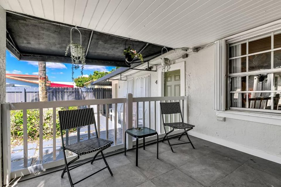 Captivating 2-BR apartment for 5 people V3 Apartment in Coral Gables