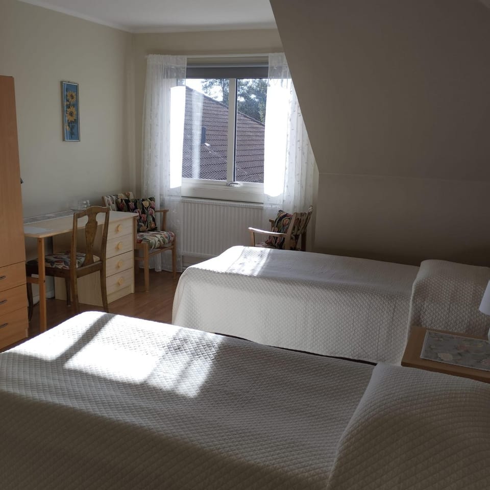 Birgittagården - GÄSTHEM - Birgittasystrarna Bed and Breakfast in Sweden