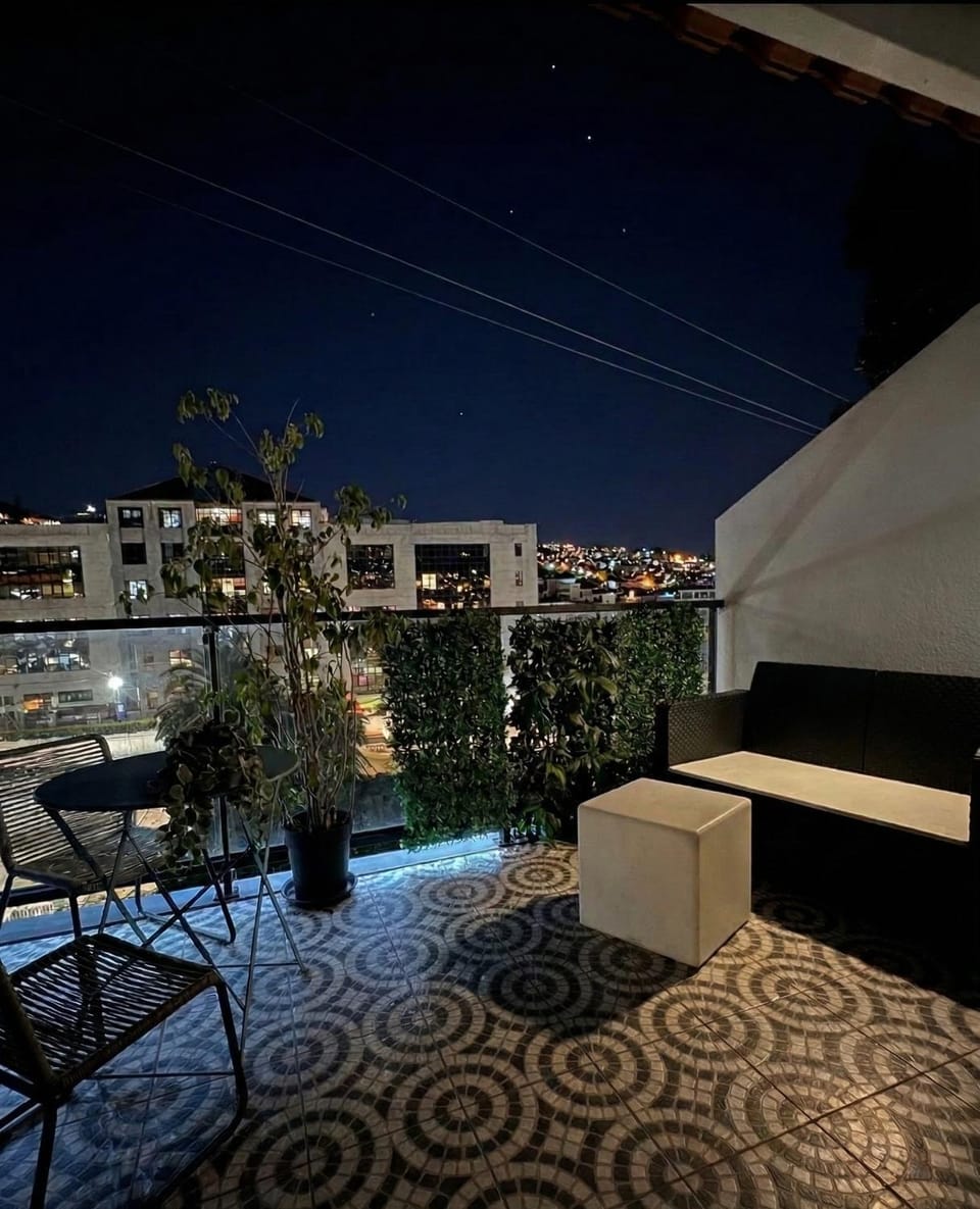 Night, View (from property/room), Balcony/Terrace, Seating area, City view