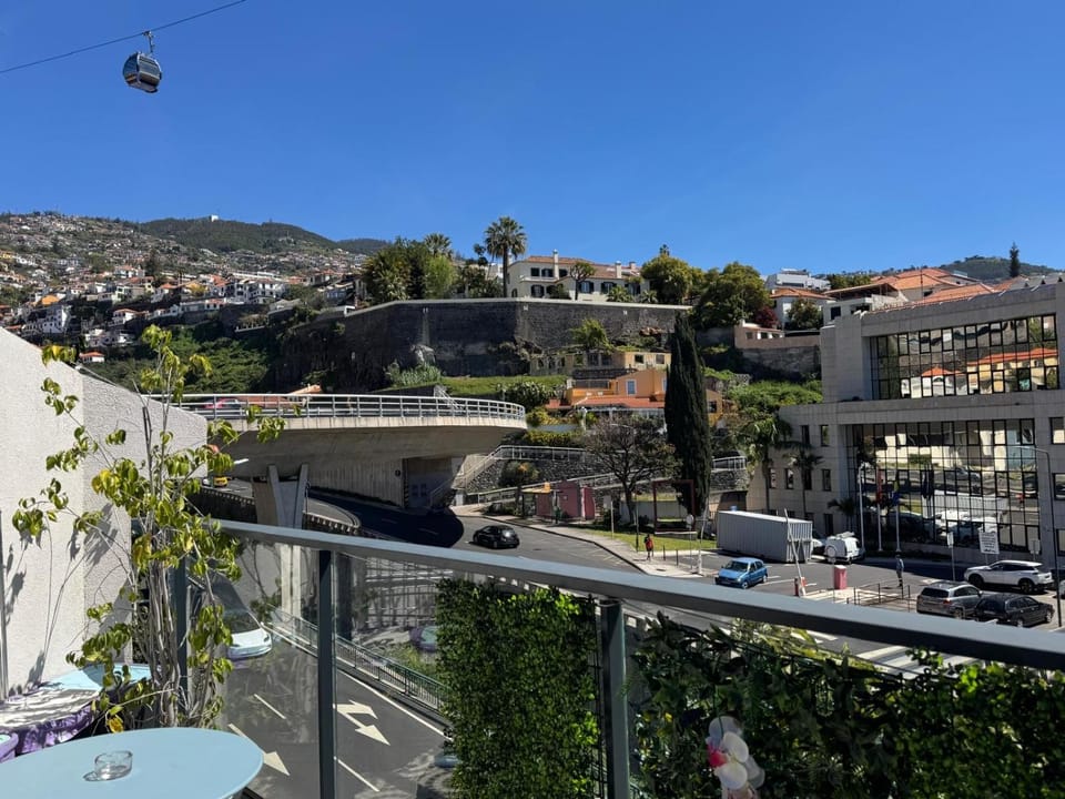 Day, Natural landscape, View (from property/room), Balcony/Terrace, City view, Mountain view, Street view, Location