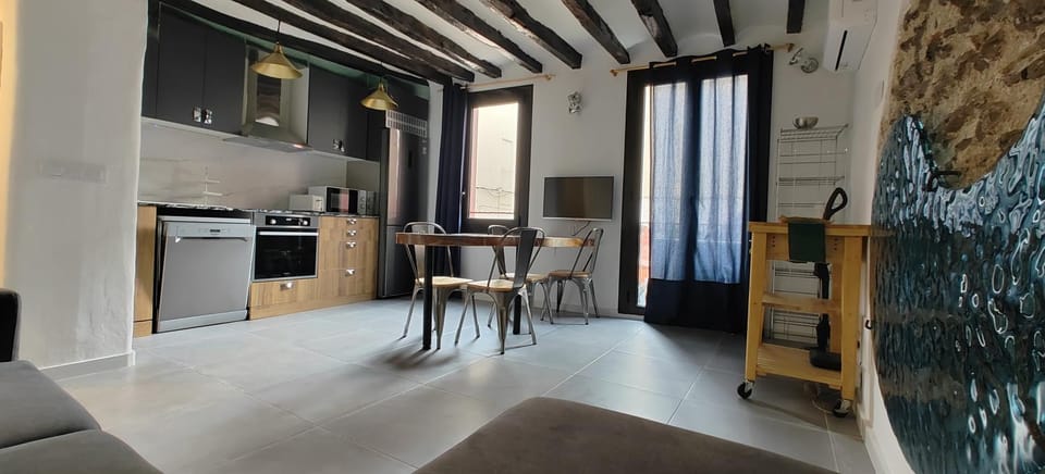 TAO.casa METAL Apartment in Olot