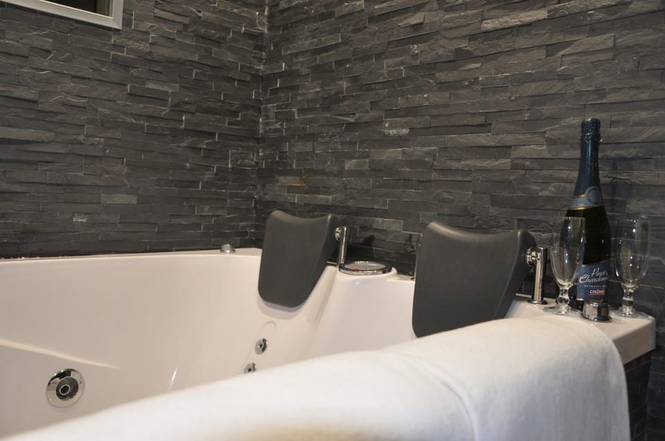 Steam room