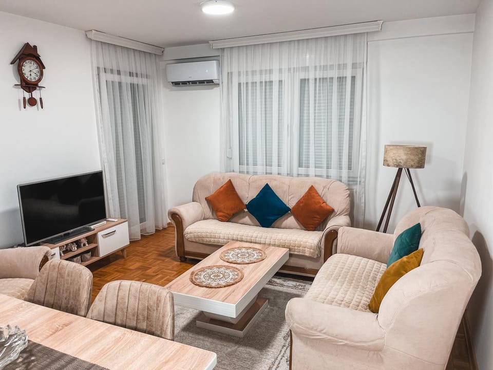 Cozy Apartment in Gjilan Apartment in North Macedonia