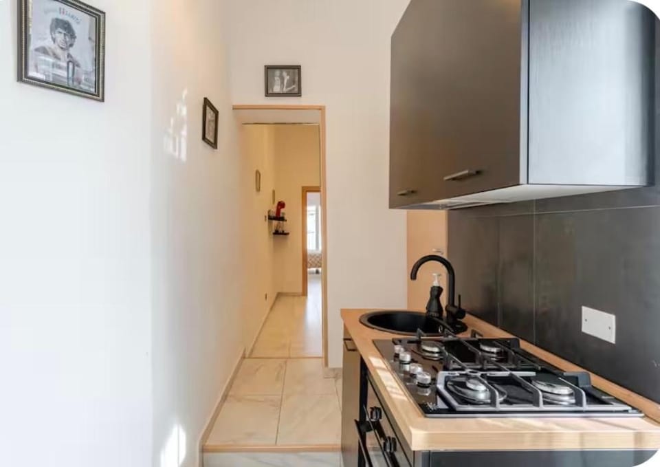 Residenza MarVin De Curtis Apartment in Naples