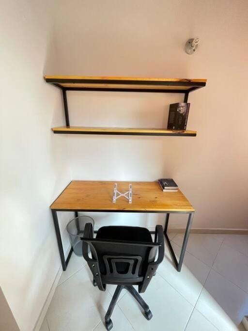 Dúplex amplio familiar con WiFi y zona de trabajo Apartment in Sabaneta