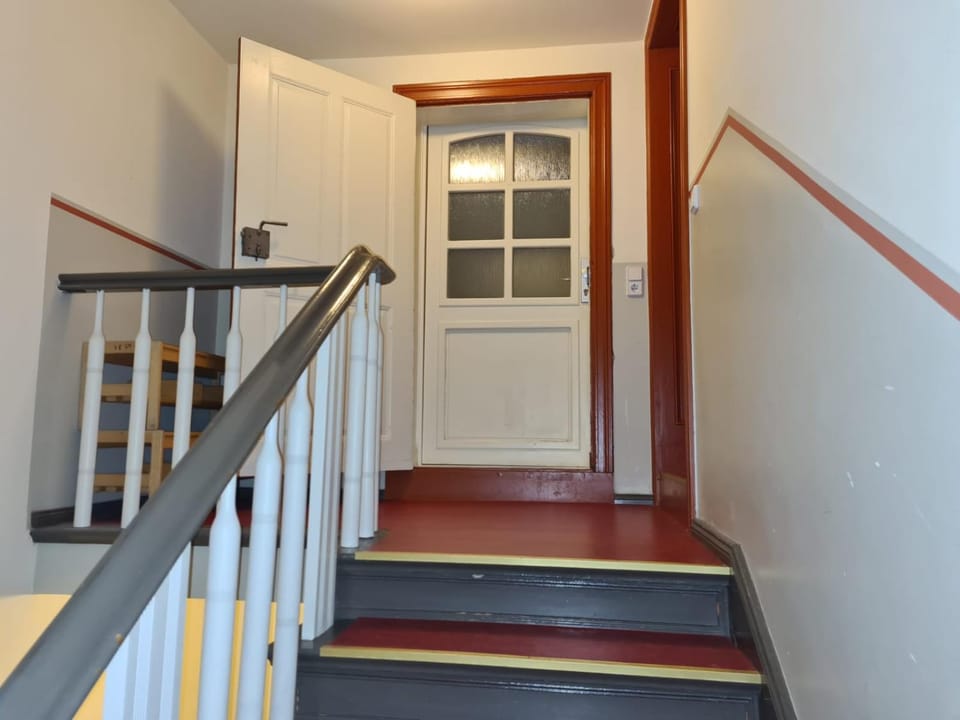 Property building, Photo of the whole room