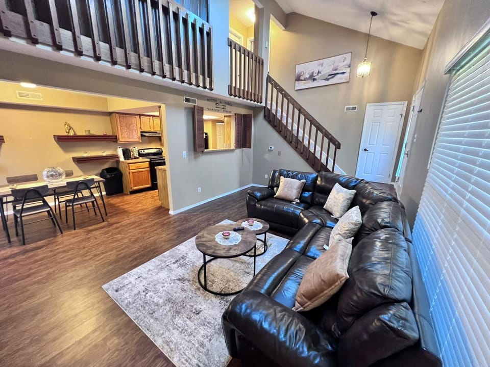 The Townhouse WPAFB & WSU Apartment in Fairborn
