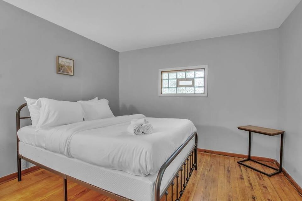 Park Place Suites Apartment in Buffalo