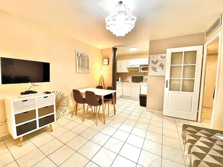 Appartement Canne 1 chambre - 52C Apartment in Cannes