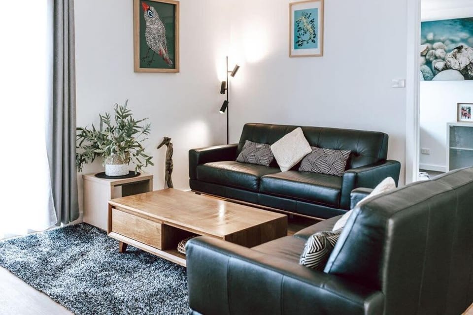 Cozy House Close to Town with Views of the Bay House in St Helens