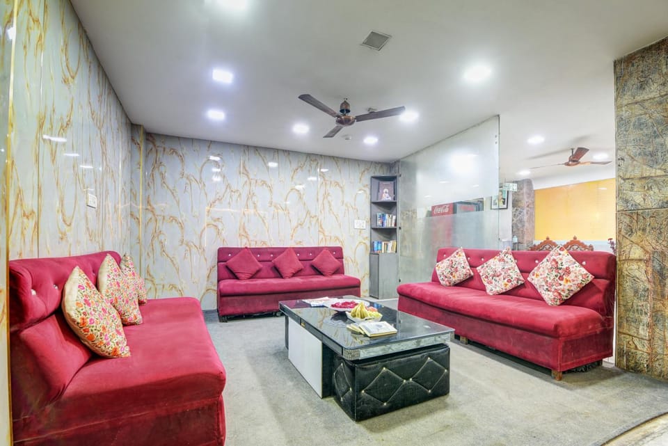 Property building, Business facilities, Seating area