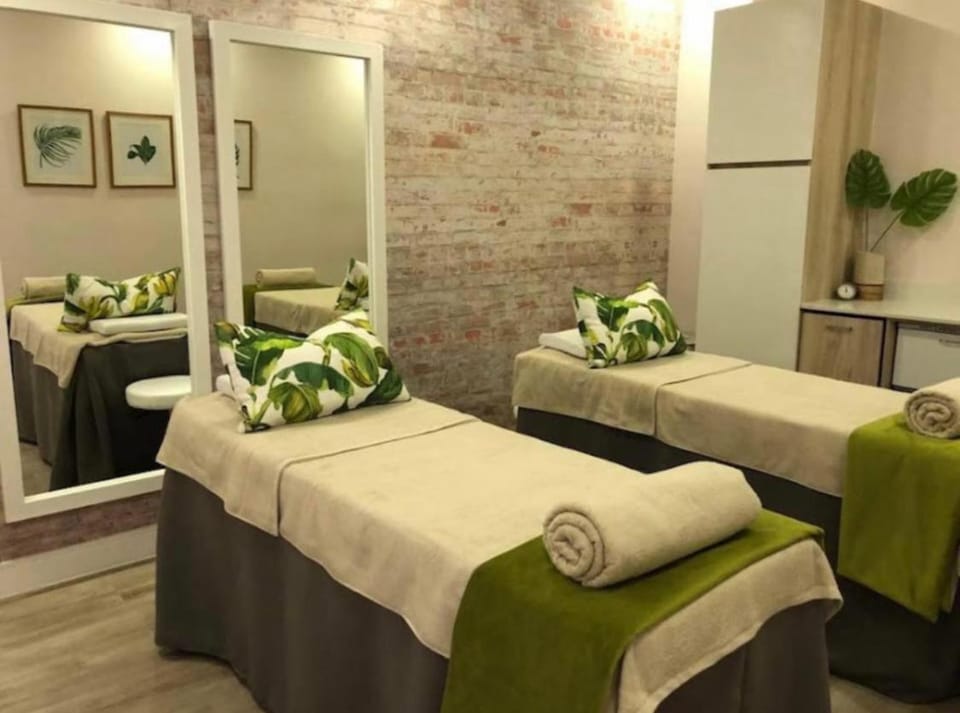 Massage, Spa and wellness centre/facilities