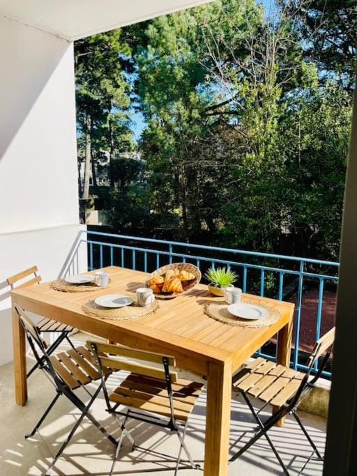 Day, Balcony/Terrace, Dining area