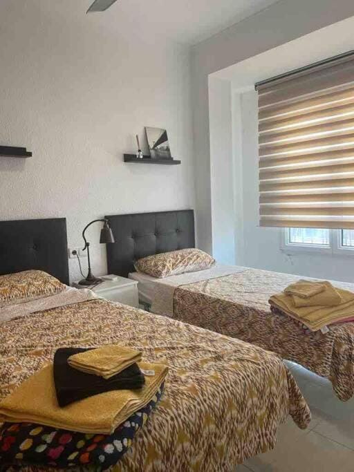 Ruim appartement aan het strand met 4 slaapkamers Apartment in Torrevieja
