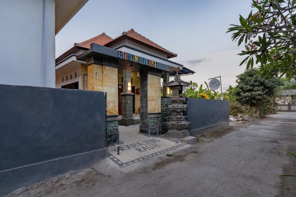 Property building, Street view