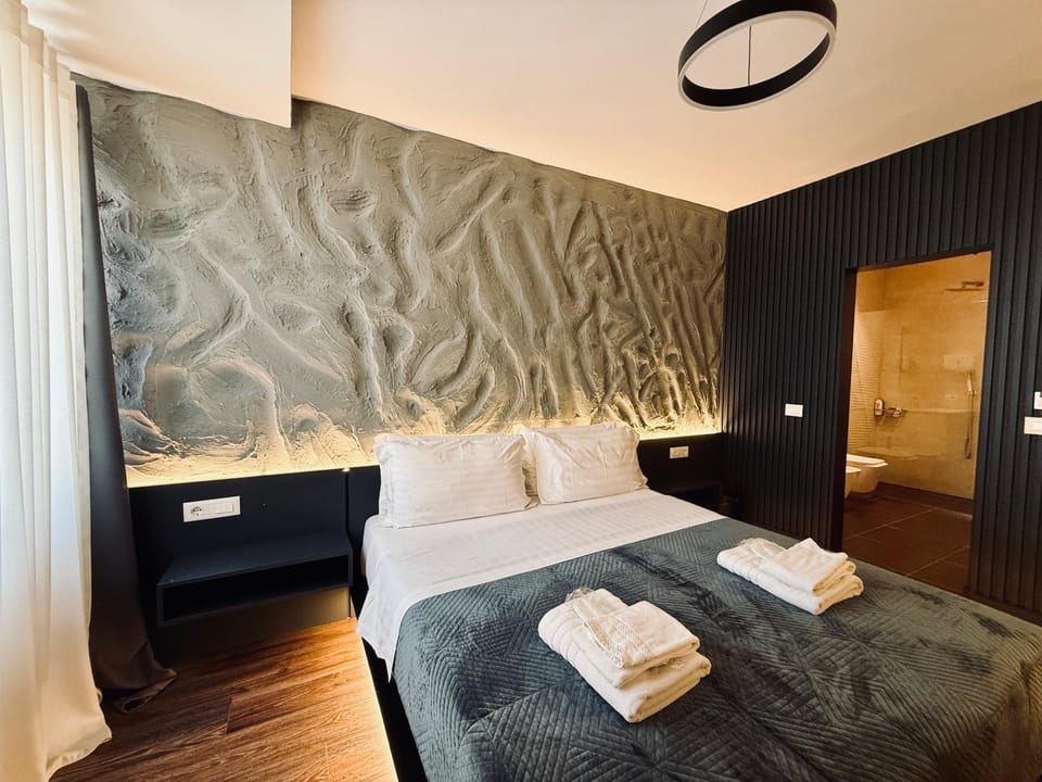 Tirana Central Rooms Bed and Breakfast in Tirana