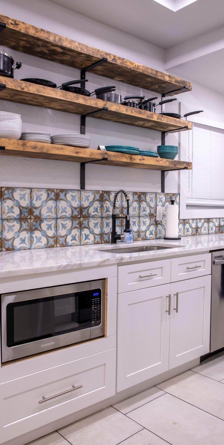 Luxury 5-BR House, Tampa Downtown with Cottage House in Tampa
