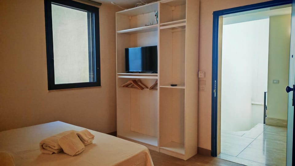 Blu Mazzini Apartments - Monolocali con terrazza privata e Netflix - Lecce centro Apartment in Lecce