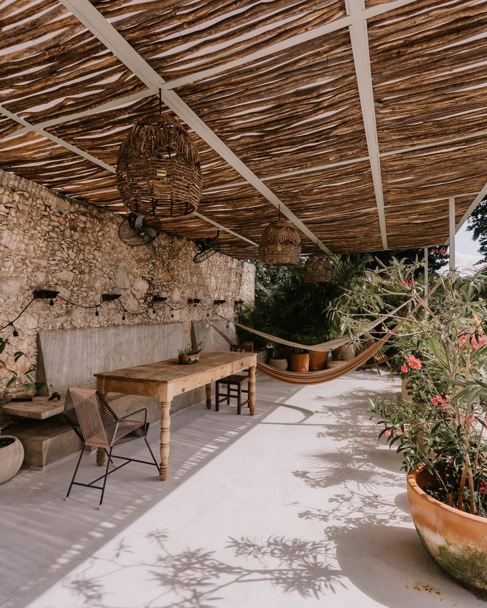 Patio, Seating area