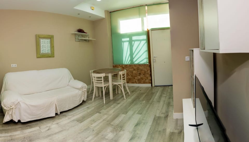Living room, Lobby or reception, Dining area