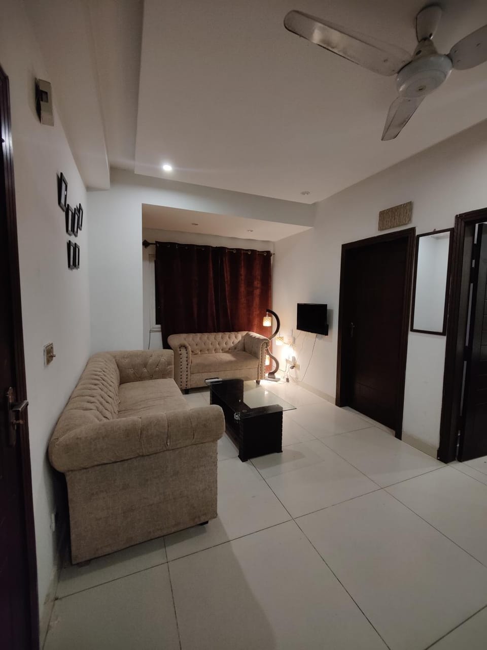 Communal lounge/ TV room, TV and multimedia, Living room