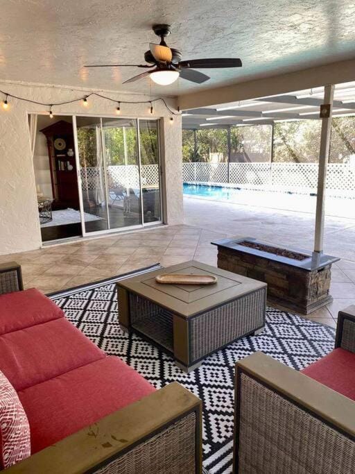 Naples Oasis Villa in East Naples