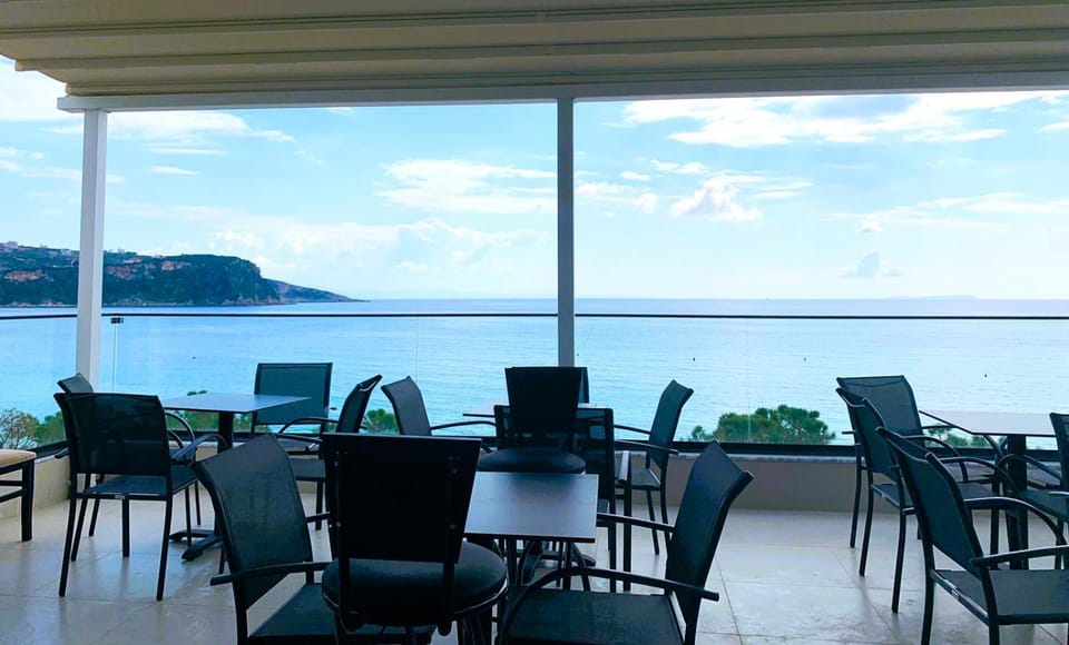 View (from property/room), Balcony/Terrace, Sea view