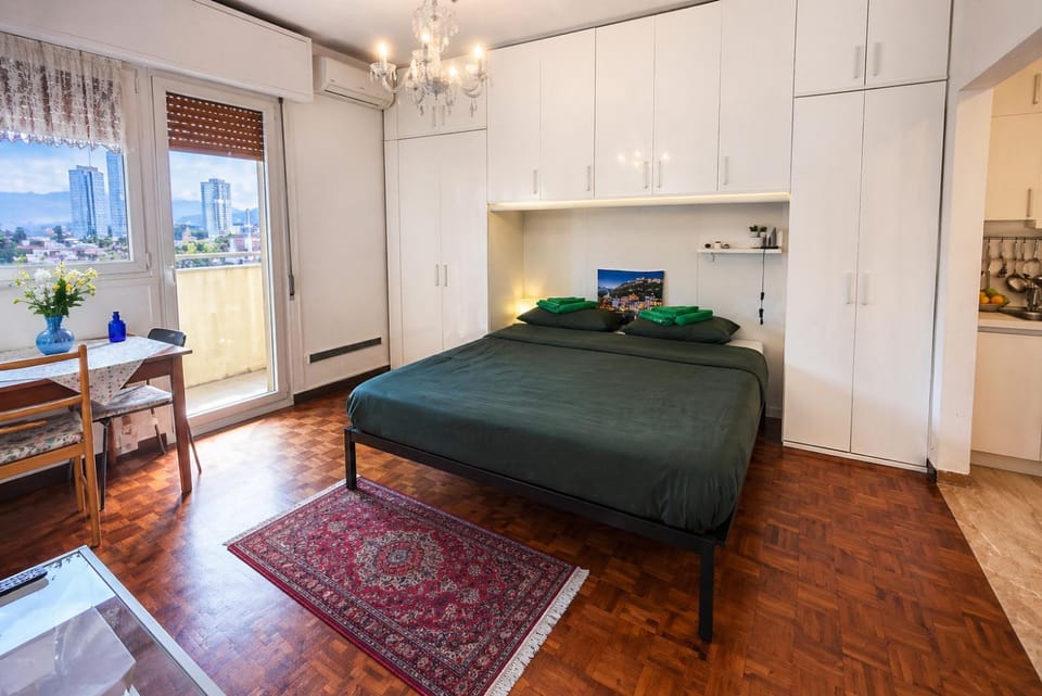 Suite Skyline Rapallo, Mare a 50 sec Apartment in Rapallo