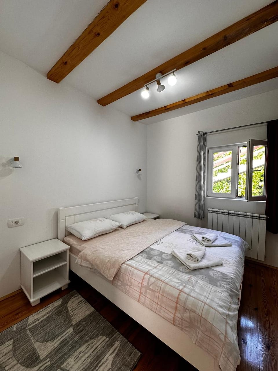 Guest House Dzakovic Stana Bed and Breakfast in Montenegro