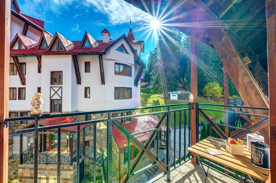 Property building, Natural landscape, View (from property/room), Balcony/Terrace