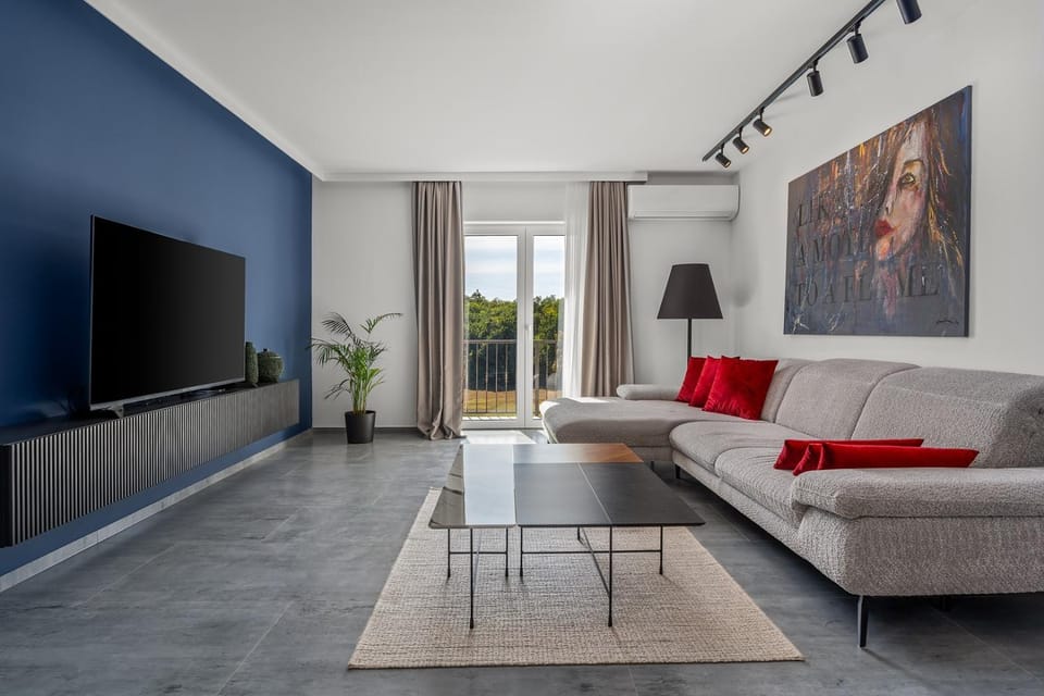 Living room, Seating area