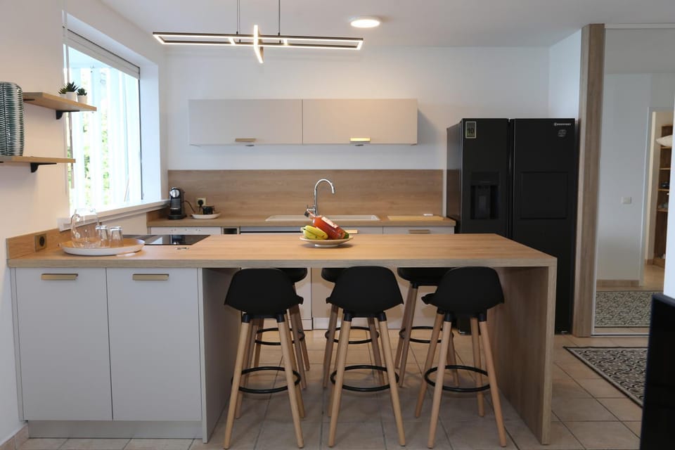 Kitchen or kitchenette, stove